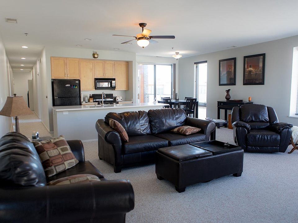 1st image of 2050 N Commerce St 306 #306