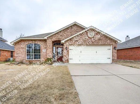 905 Chestnut Ave, Burleson, TX 76028