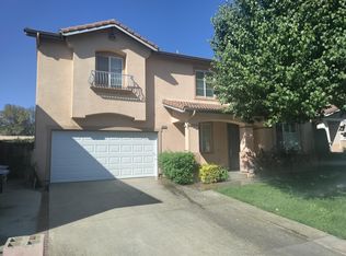 4848 Brookstone Ct, Riverside, CA 92505