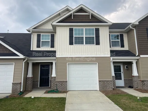 3907 Copperfield Ct, High Point, NC 27265