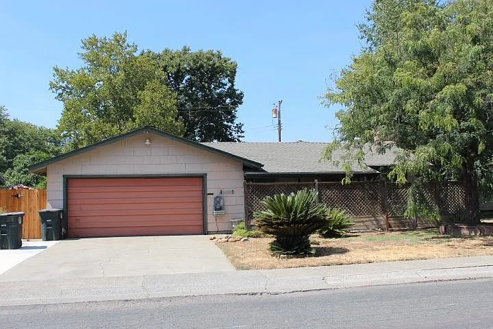 10425 Wood Bridge Way photo 1