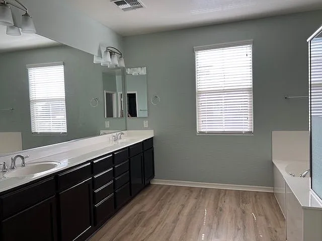 3673 E Stiles Ln — Photo 27