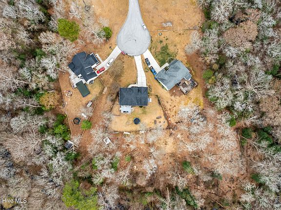 5th image of 226 Middle Ridge Drive