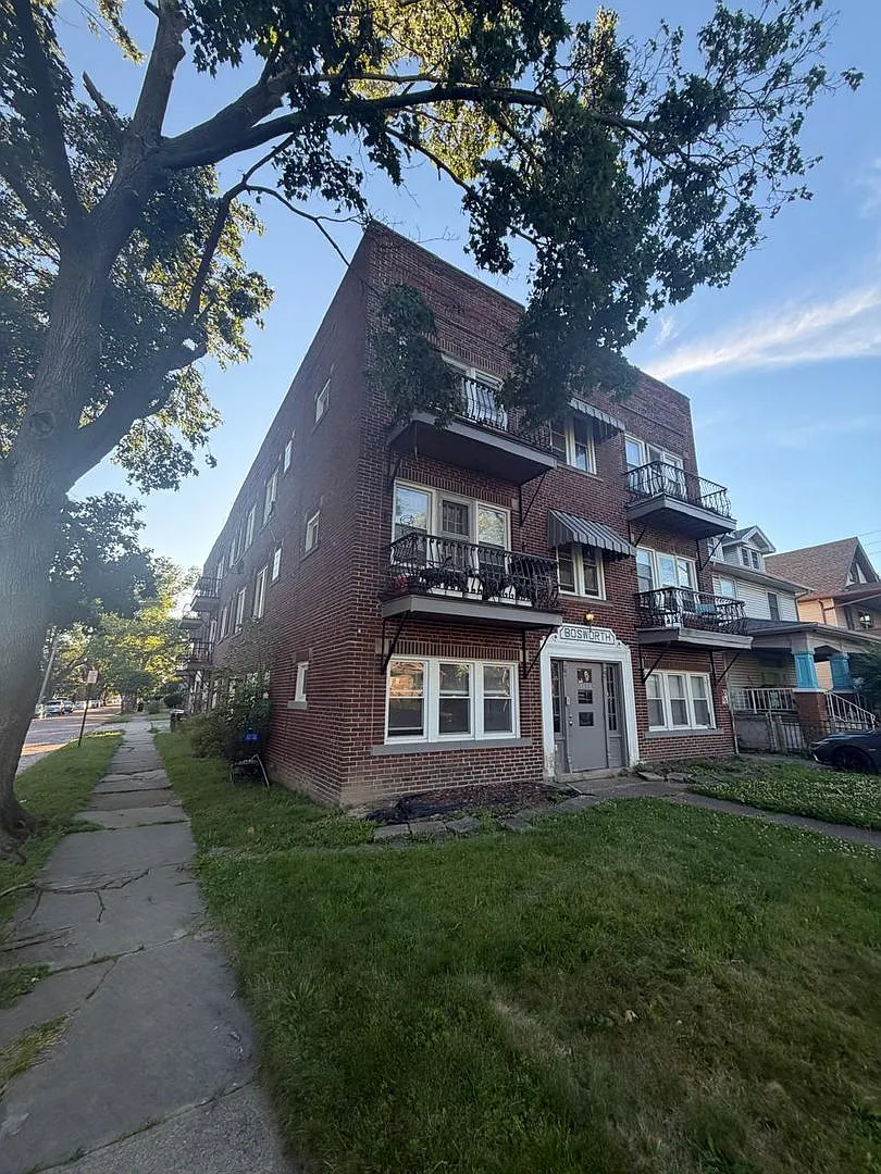 3438 Bosworth Rd — Photo 3