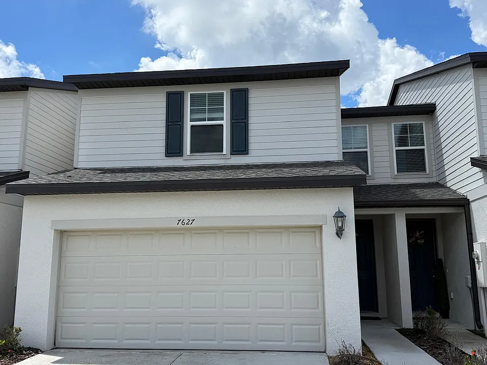 7627 Momentum Pkwy
