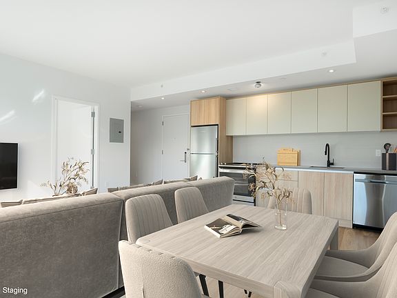 2nd image of 160-14 Hillside Ave #603