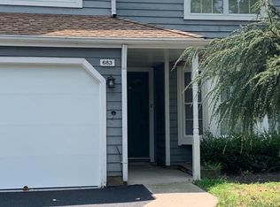 683 Danbury Ct, Newtown, PA 18940