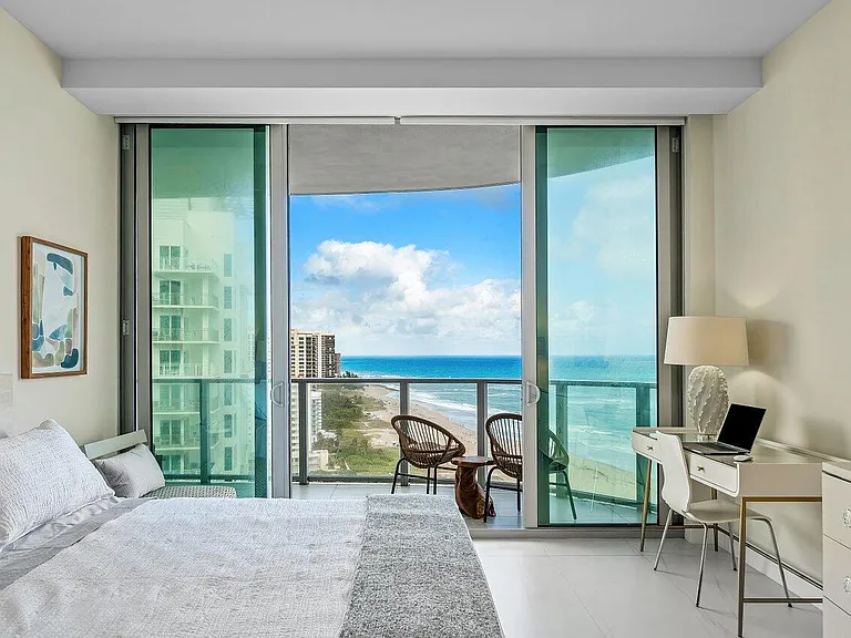 3100 N Ocean Dr #H-1602 — Photo 16