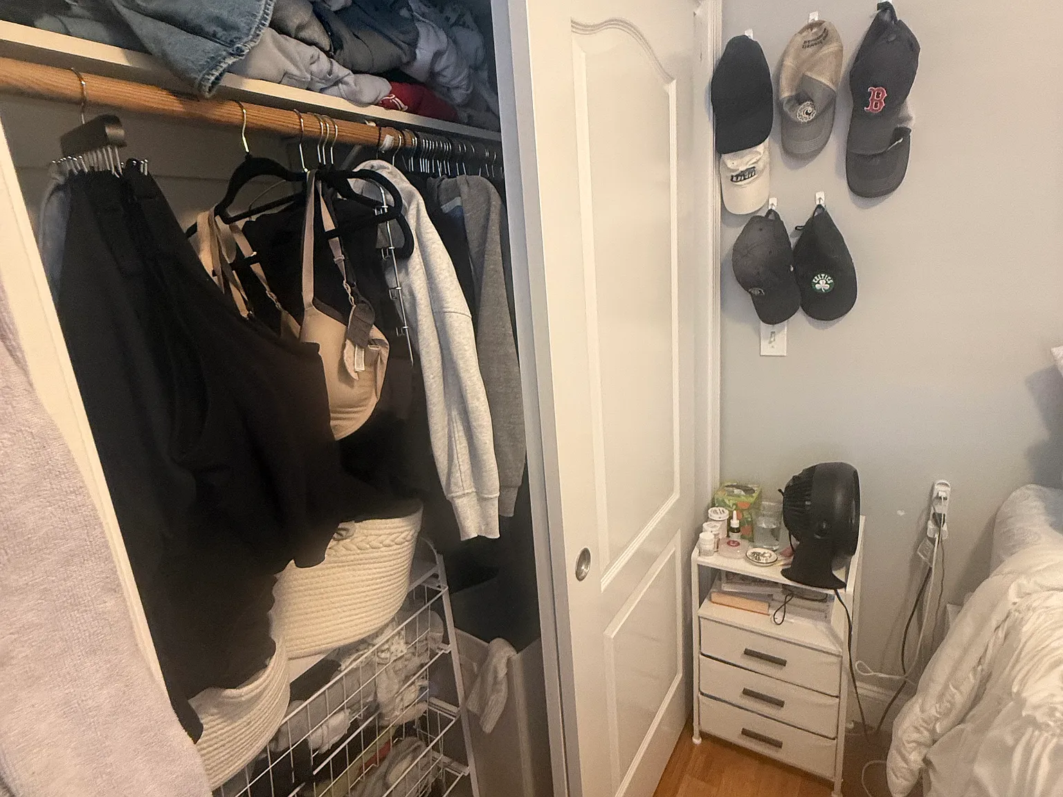 2 bed, 650 sqft, $2,700 — Photo 3