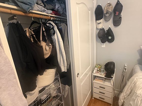 5th image of 6 Baldwin Pl APT 4