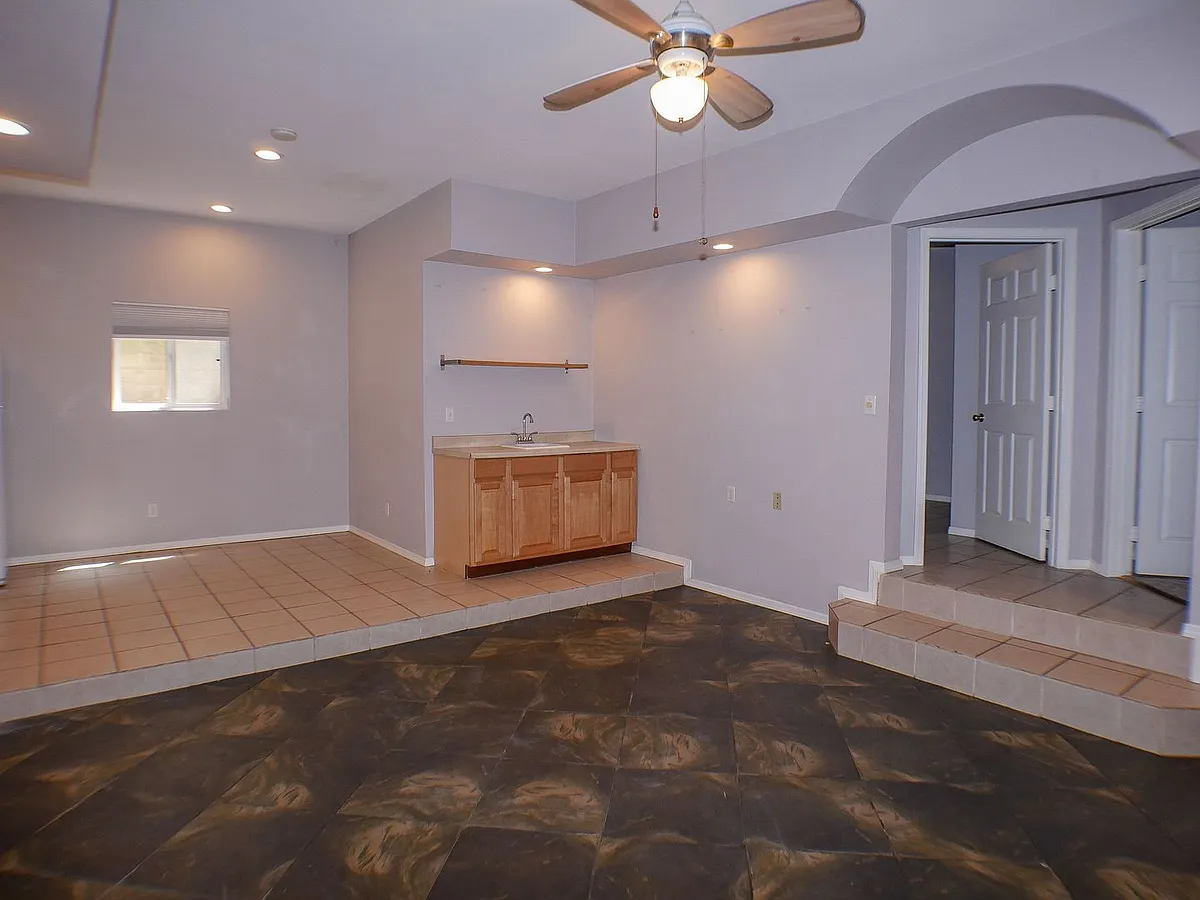 Building Photo - 4282-4284 Whittier St