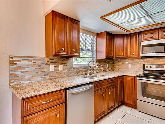 2nd image of 2435 Trafalgar Dr