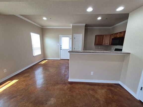 5th image of 6304 Attucks Ln