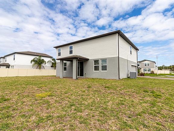 4th image of 5298 Meredrew Ln