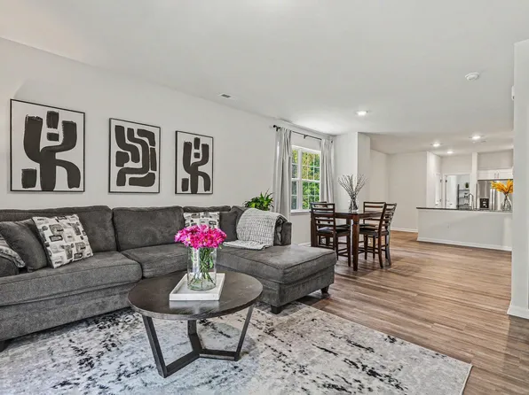 4157 Trevino Dr, Durham, NC 27704
