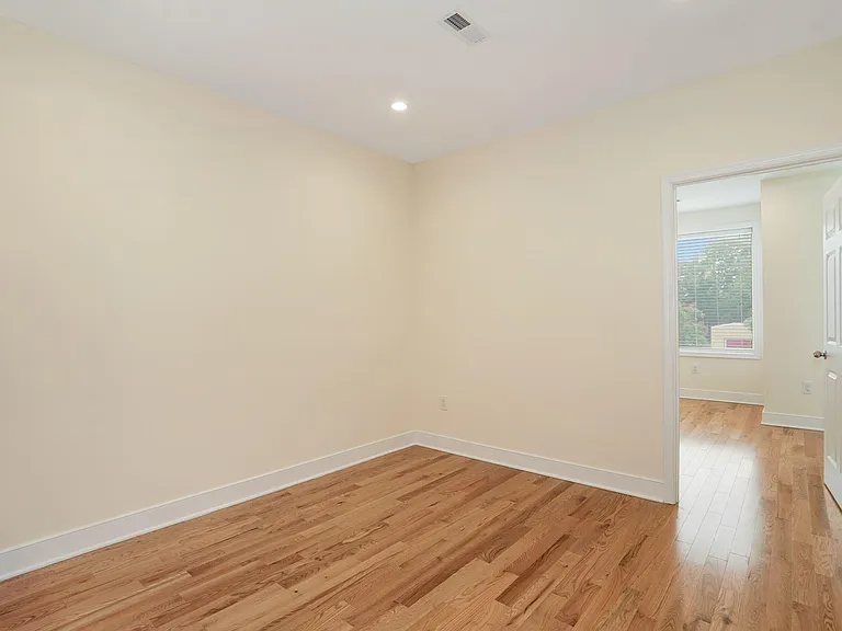 26 Florida Ave NE #2 — Photo 4