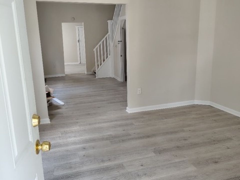 1st image of 32 N Bradley Ave #1