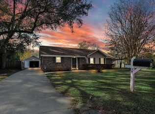 39 Oak Grove Rd, Goose Creek, SC 29445