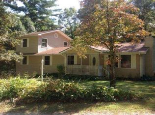 141 Cascade Village Rd, Pisgah Forest, NC 28768
