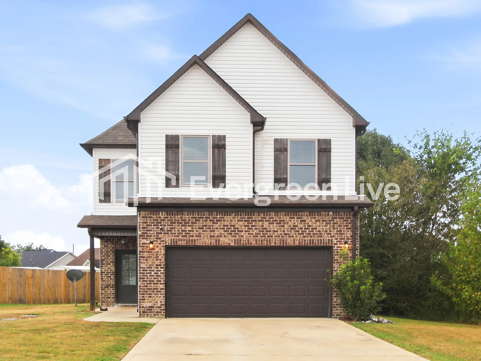3 bed, 3.0 bath, 1268 sqft, $1,545 — Photo 1