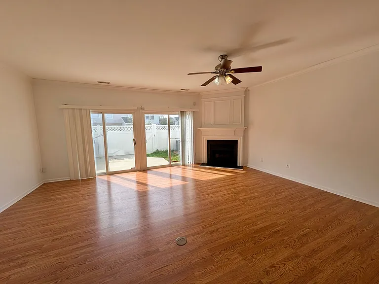 5122 Brooke Lauren Ln — Photo 4