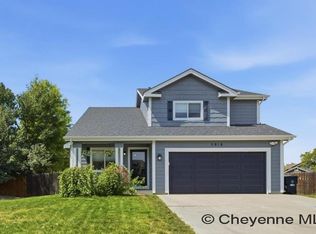 5816 Parkside Dr, Cheyenne, WY 82001