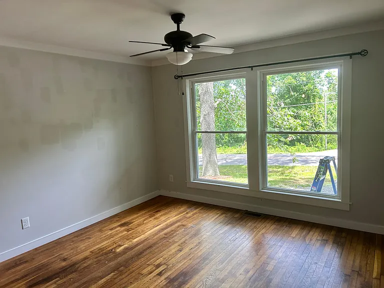 773 Semora Rd — Photo 9
