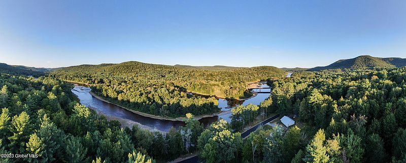 2nd image of 183 River Road