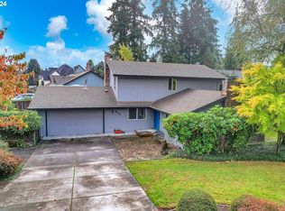 621 NE 127th St, Vancouver, WA 98685