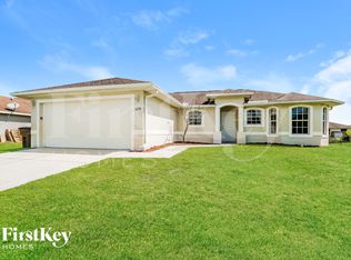 6136 Hellman Ave, Fort Myers, FL 33905
