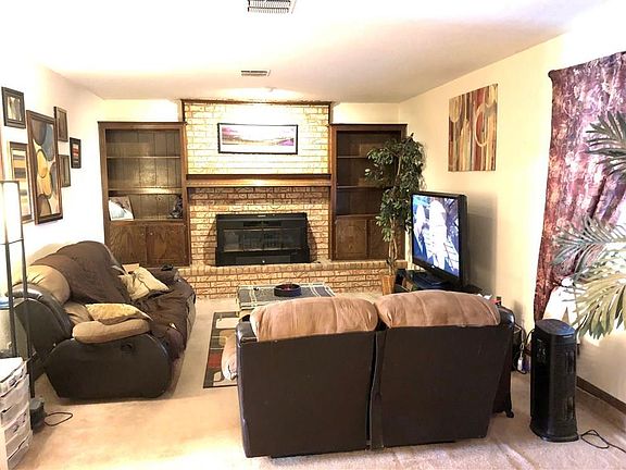 4th image of 317 S Morgan Dr