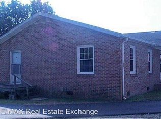 7400 Deep Branch Rd APT 4, Pembroke, NC 28372