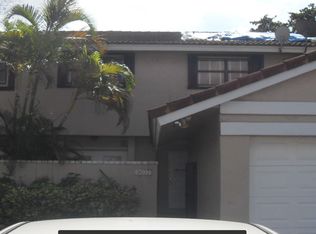 9037 SW 113 Place Cir W, Miami, FL 33176