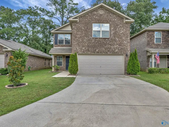 223 Sedgewick Dr, Owens Cross Roads, AL 35763