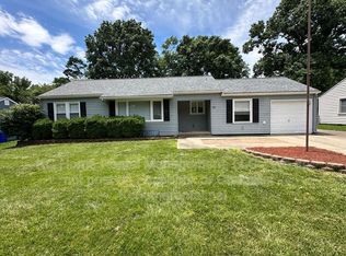 7314 Marty St, Overland Park, KS 66204