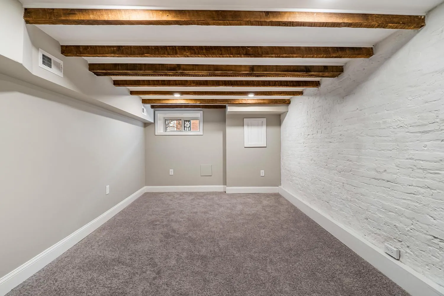 514 S Curley St — Photo 3