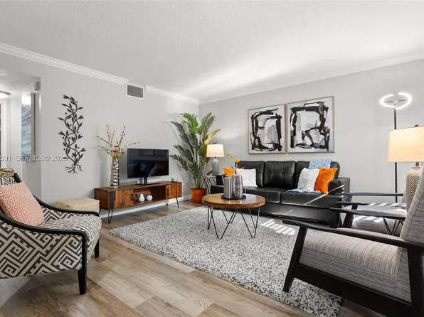 1125 NE 16th Pl APT 209, Fort Lauderdale, FL 33305