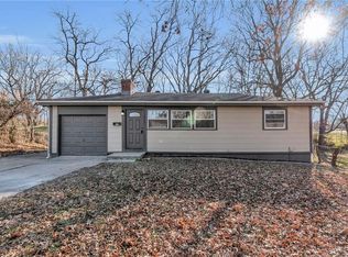 6103 N Virginia Ave, Kansas City, MO 64118