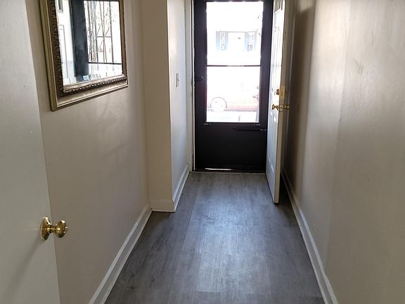 5th image of 38 Auburn St #1