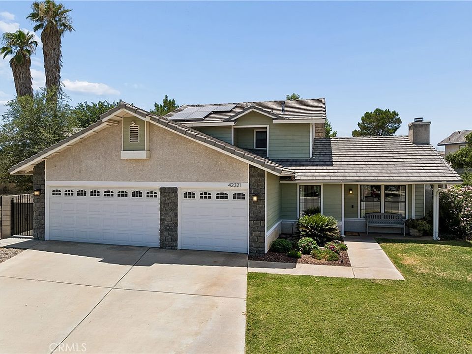 1st image of 42321 Blossom Dr