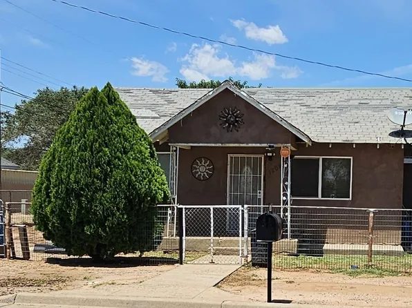 1208 W 12th St, Clovis, NM 88101
