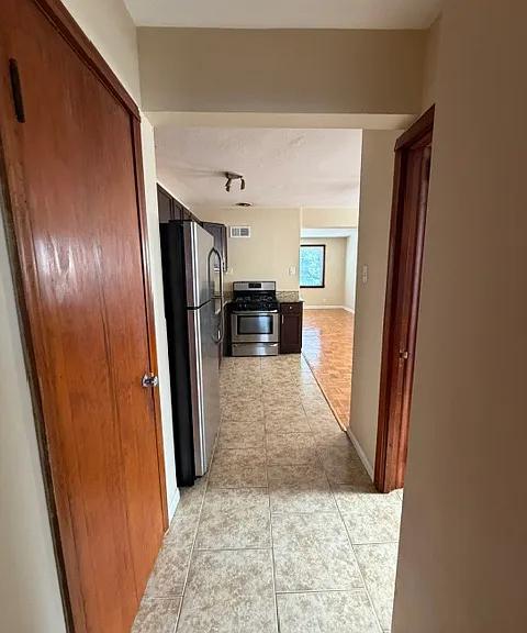 5493 Loughborough Ave — Photo 23