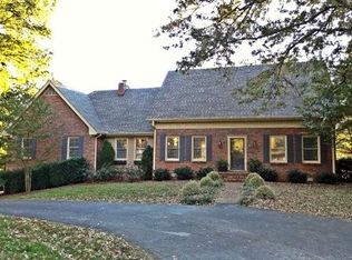 104 Hidden Lake Ct, Hendersonville, TN 37075