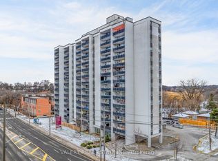 890 Jane St #1506, Toronto, ON M6N 4C3