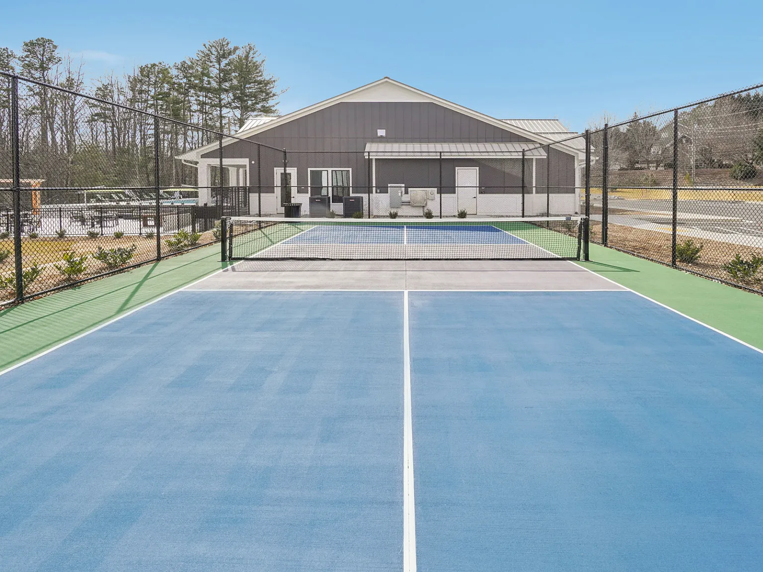 Arden Pines Luxury Apartments — Photo 4
