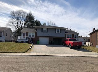 234 Lincoln St SW #236, Hartville, OH 44632