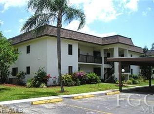 13647 McGregor Village Dr APT 10, Fort Myers, FL 33919