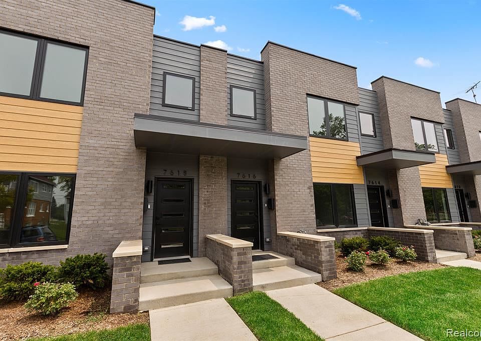 1st image of 1745 Pallister St #33