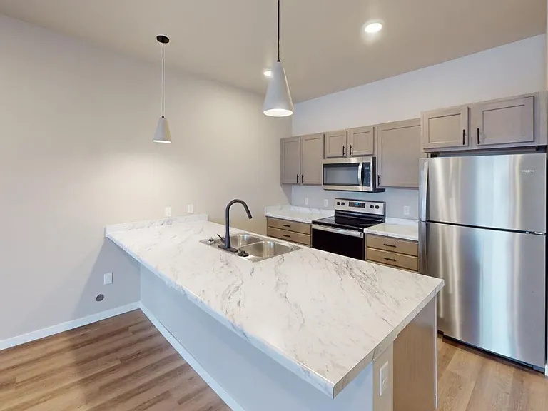 The Plains Apartments — Photo 35