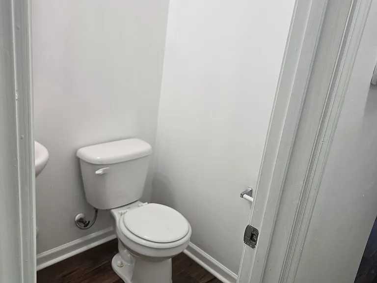 6522 Ashebrooke Dr — Photo 27